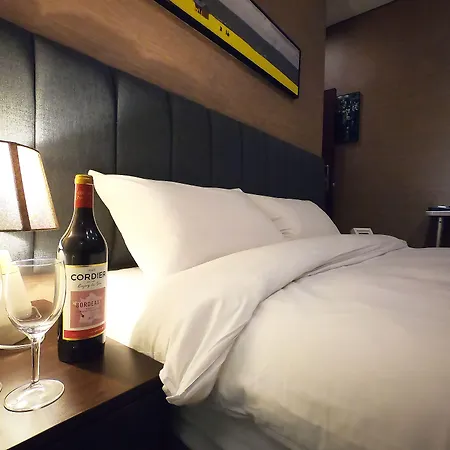 Royal Rose Hotel Taipei Station-3