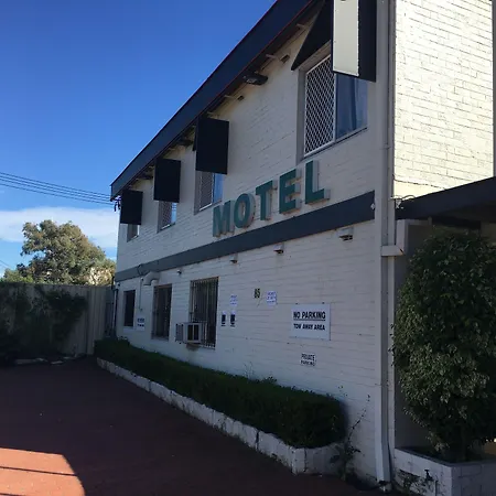 Westside Motor Inn-3