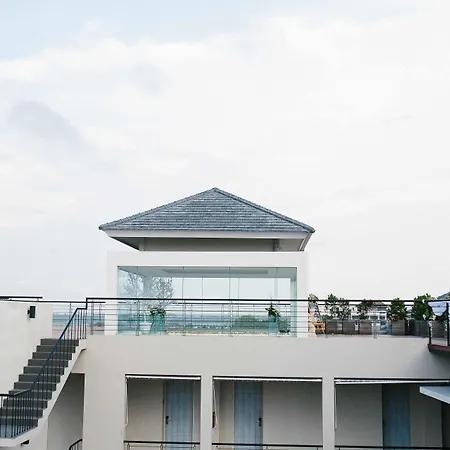 Mahogany Hotel-2