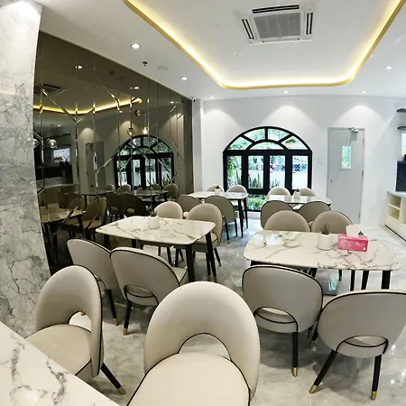 Dinh Phat Hotel-3