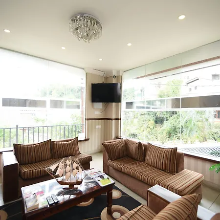Galaxy City Hotel-2