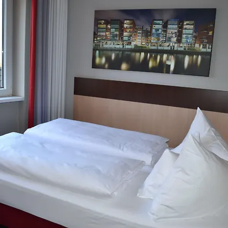 Hotel Am Rothenbaum-2