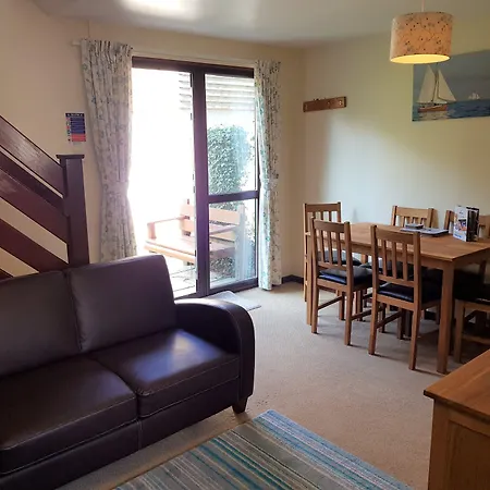 Tolroy Manor Holiday Park-3