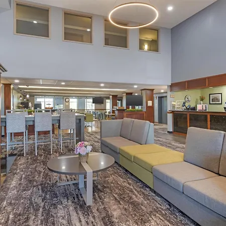 Best Western Plus Eau Claire Conference Center-3
