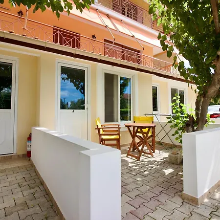 Lorenzo House Apartments-2