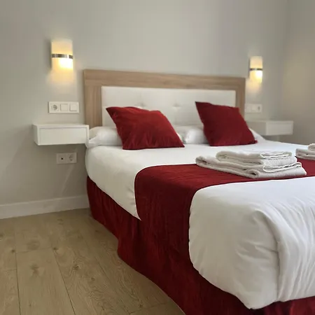 Pinar Málaga Centro, Rooms-3
