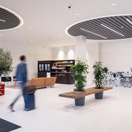 Premier Suites Amsterdam-2