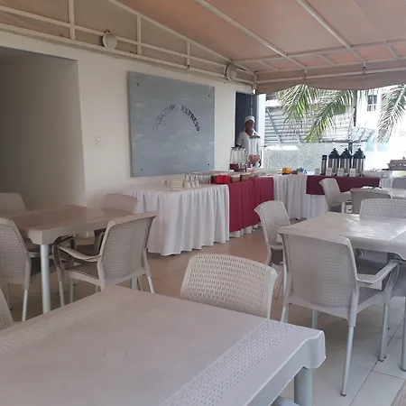 Mintaka Hotel + Lounge-2