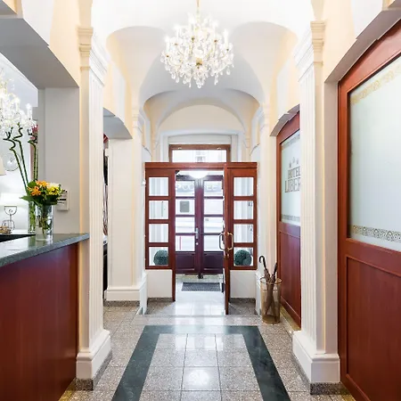 Hotel Libero-3