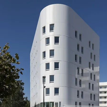 Citadines Confluent Nantes-3