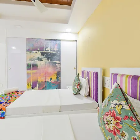 Fabhotel Pink Cozzy-2