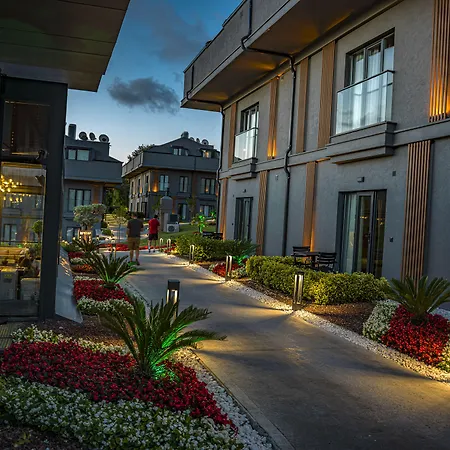 Menalo Hotel Premium Istanbul Airport-3