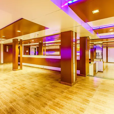 Fabhotel Sahar Garden - Nr Mumbai International Airport-2