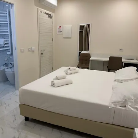 Hotel Margot-3