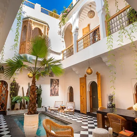 Riad LallaBaya-3