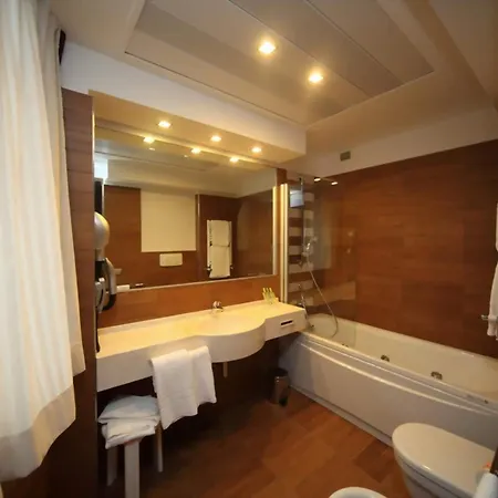 E' Hotel-2