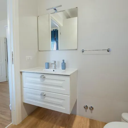 Luli Rooms Napoli-3