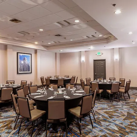 Embassy Suites Los Angeles - International Airport/North-3