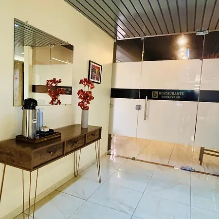 Boulevard Park Hotel-2