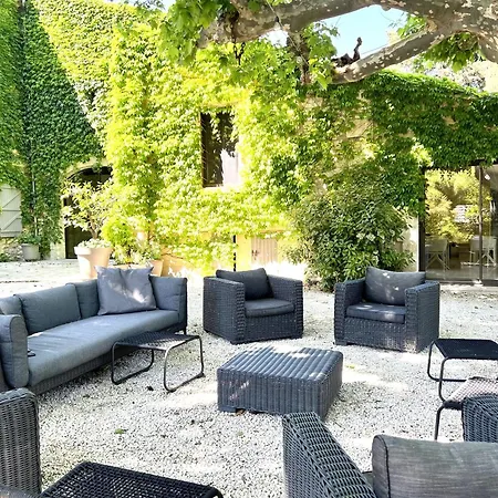 Mas Château Blanc Guest House-3