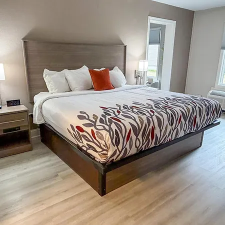 Whalers Inn And Suites-2