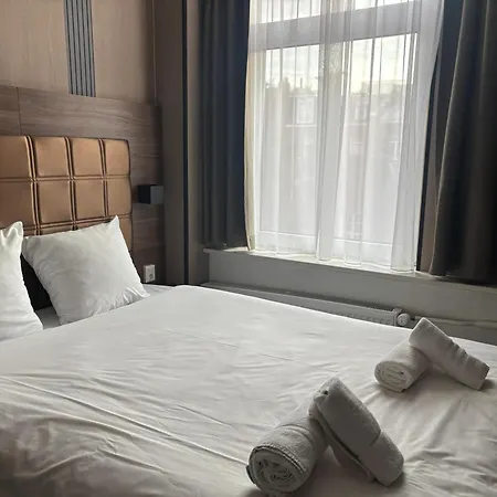 Aadam Wilhelmina Hotel-3