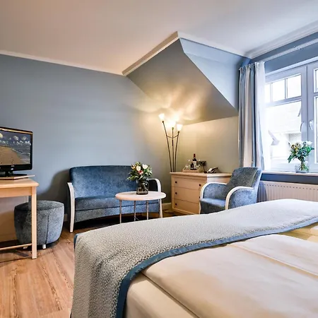 Sylthotel Raffelhüschen Garni-3