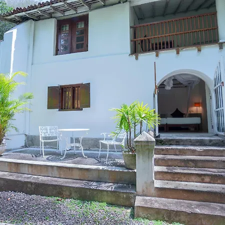 Adigars Manor Kandy - A Boutique Heritage Hotel Built in 1804-2