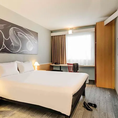ibis Luebeck City-2