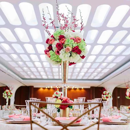 Queen Elizabeth 2 Hotel-3