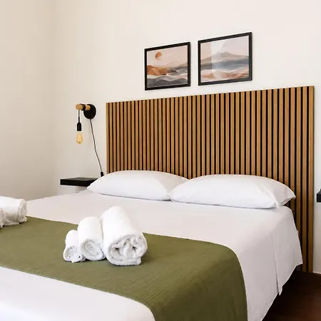 Zurria Rooms-3