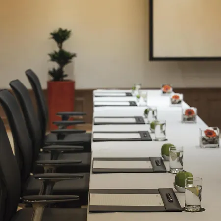 Moevenpick Hotel Doha-3
