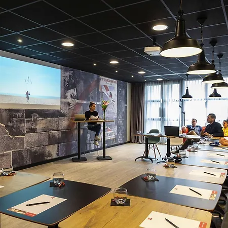 Ibis Le Havre Centre-2