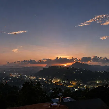 Richmond House Kandy By Ceylon Breeze Hotels-2