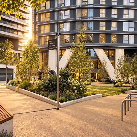 Dorsett Hotel Canary Wharf-3