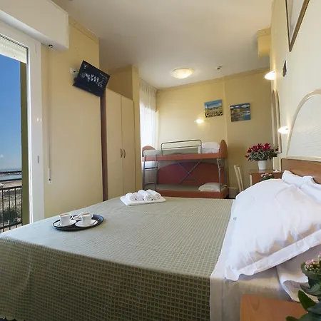 Hotel Crosal-3