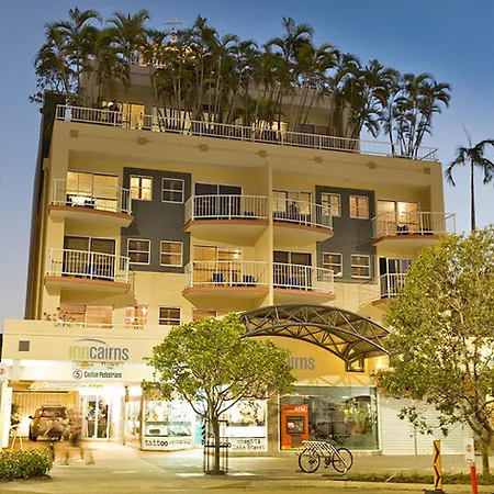 Inn Cairns-3