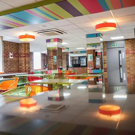 Ibis Styles London Walthamstow-3