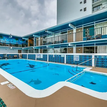 Sea Hawk Oceanfront Motel-3