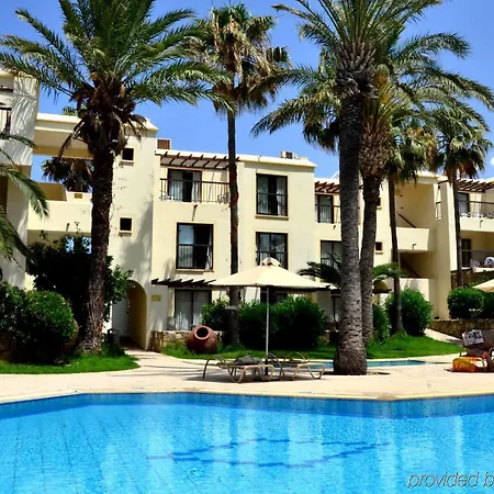 Panareti Paphos Resort-2