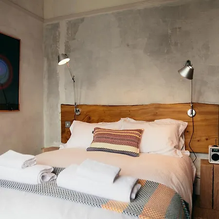The Culpeper Bedrooms-3
