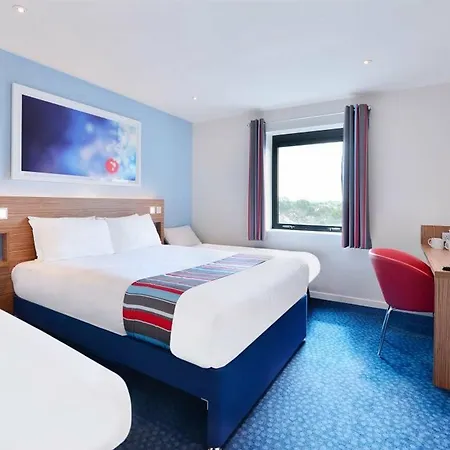 Comfort Hotel Tower Of London-2