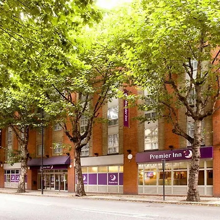 Premier Inn London Tower Bridge-2