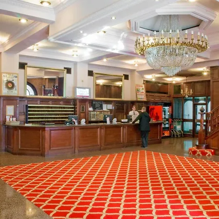 Britannia Country House Hotel & Spa-3