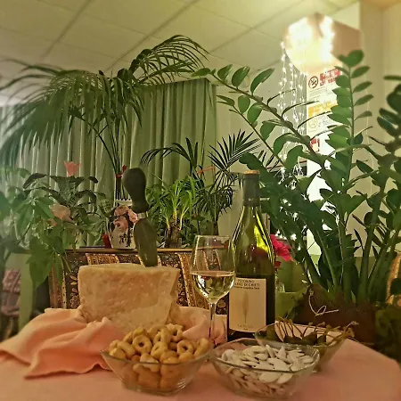 Hotel Romantica-2