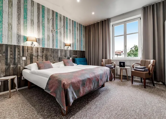 Hotel barato: Royal Court Hotel