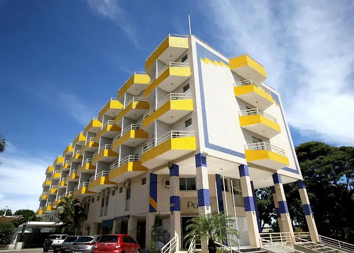 Laguna Plaza
