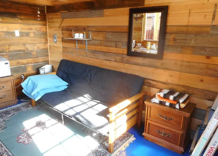 Cabine, Home Sweet Home