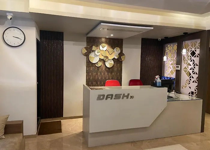 Dash s - Affordable Luxury