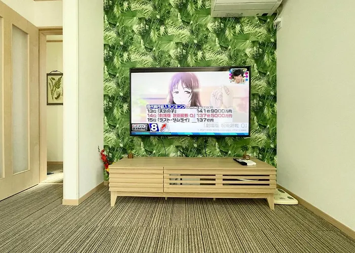 Family House 龍 New Open 全新4室一厅别墅 2浴室2卫生间 全卧室超大双人床 最大接待10位房客